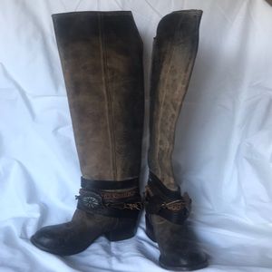FreeBird boots